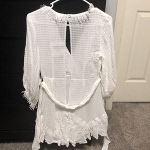 Selfie Leslie white dress